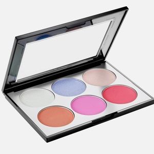 💄4/$25 sephora holographic face palette